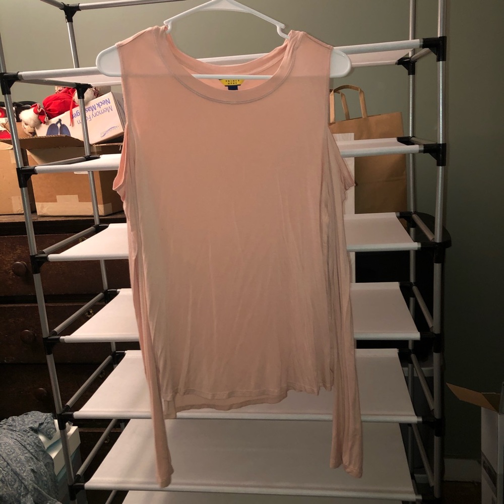 shoulderless long sleeve